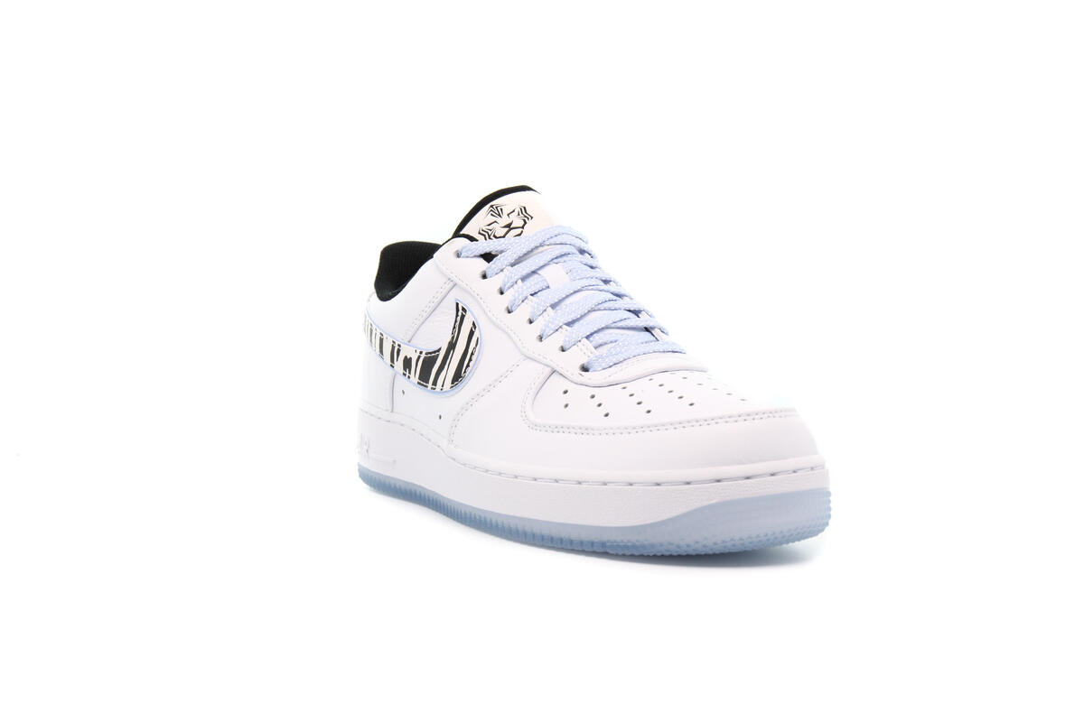 Nike AIR FORCE 1 '07 QS 